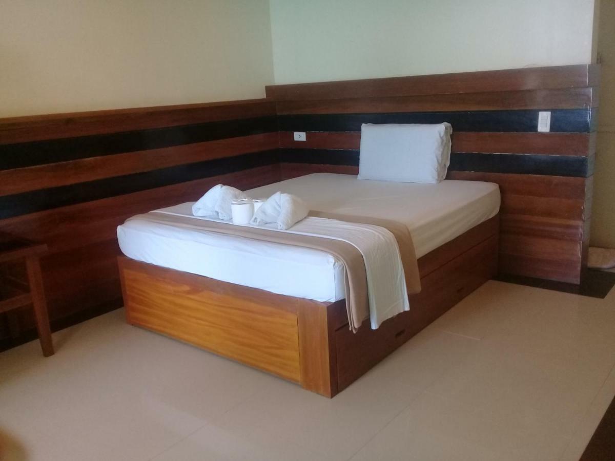 Rainforest Beach Hotel El Nido Ngoại thất bức ảnh